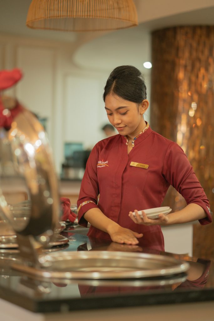 Otel & Restoran Personeli Çalışma İzni